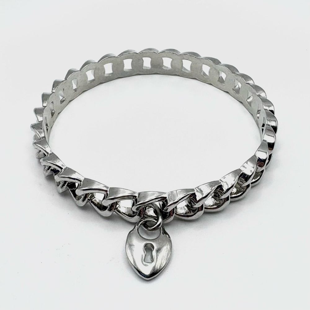 Graziano Silver Tone Heart Lock Dangle Curb Link Bangle Bracelet